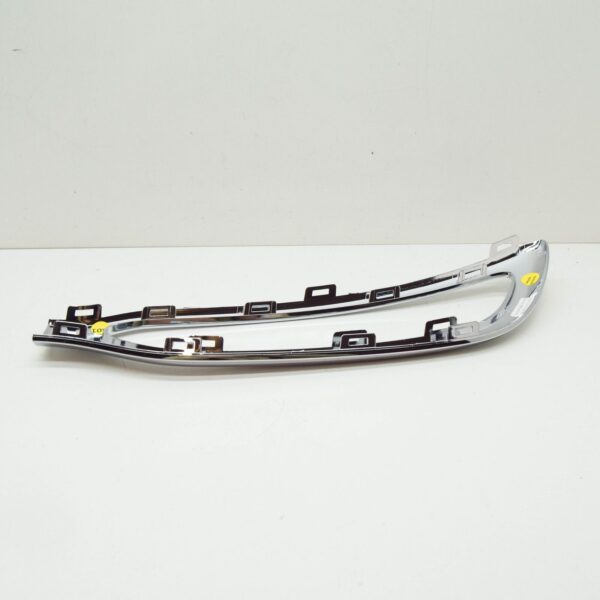 MERCEDES-BENZ EQS SUV X296 Rear Right Lower Cover A2968852701 ORIGINAL - Image 2