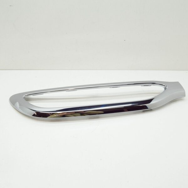 MERCEDES-BENZ EQS SUV X296 Rear Right Lower Cover A2968852701 ORIGINAL - Image 3