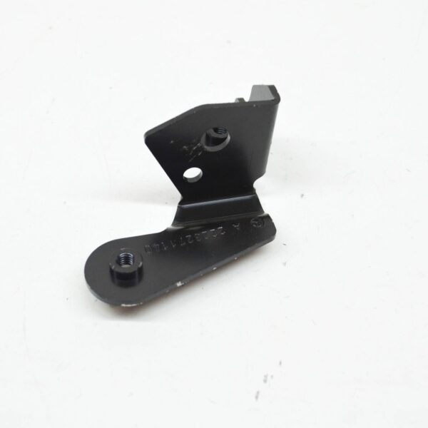 MERCEDES-BENZ S W222 Oil Tank Valve Holder Bracket A2223271140 ORIGINAL - Image 2