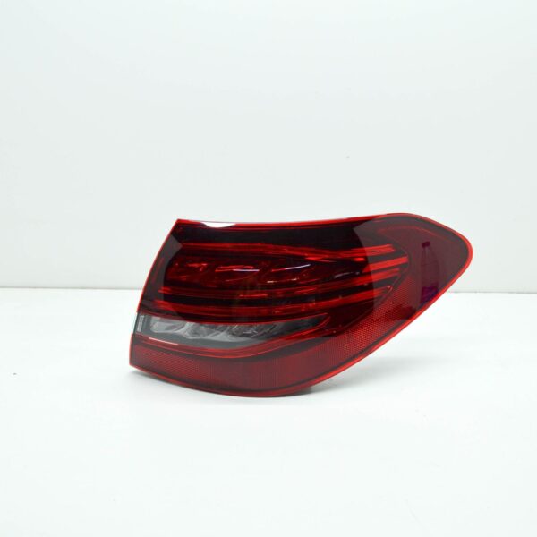 MERCEDES-BENZ C S205 Rear Right Outer Taillight A2059064505 ORIGINAL - Image 3