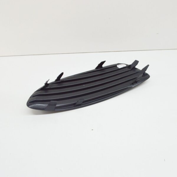 MB VITO W447 Front Bumper Right Cover Trim A44788401749051 ORIGINAL - Image 4