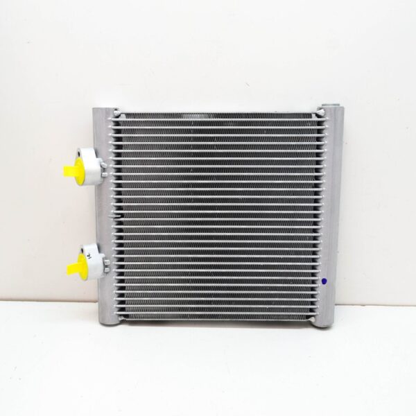 MERCEDES-BENZ GLS X167 Left Oil Cooler A0995004601 ORIGINAL