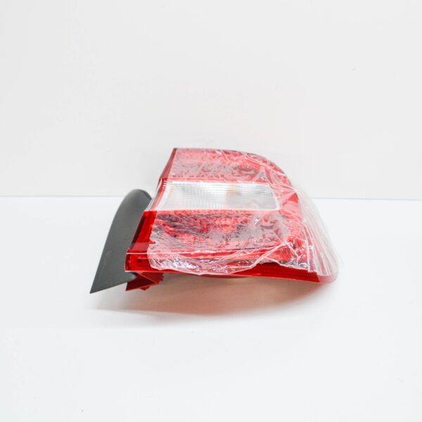 MERCEDES-BENZ GLA X156 Rear Right Outer Taillight A1569060858 ORIGINAL - Image 2