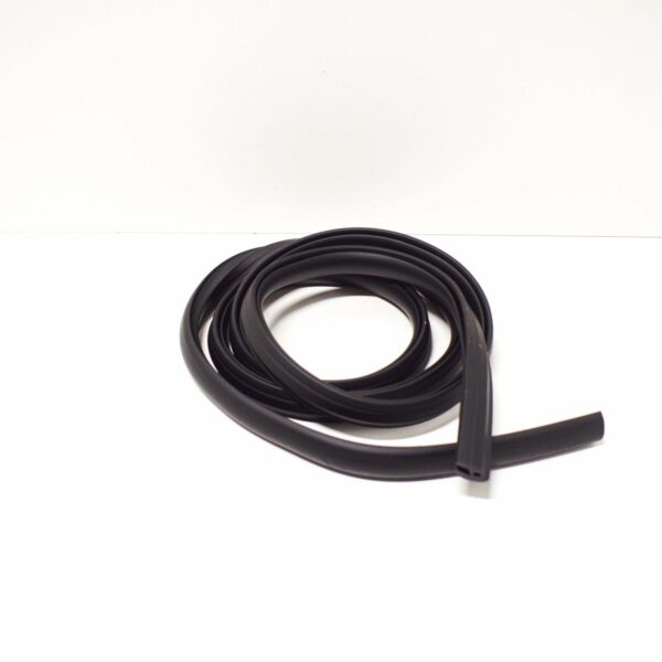 MERCEDES BENZ G W463 Rear Fender Widening Seal A4638890998 ORIGINAL - Image 4