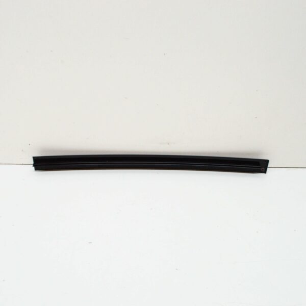 MERCEDES-BENZ GLC X253 Rear Left Door Window Bar Seal A2537300119 ORIGINAL - Image 4