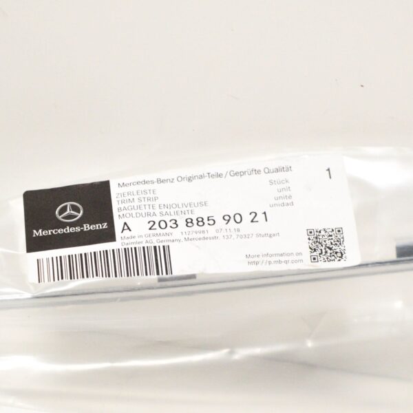 MERCEDES-BENZ C Coupe CL203 Rear Bumper Right Molding A2038859021 ORIGINAL - Image 4