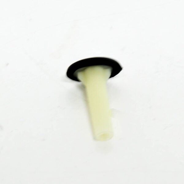 Mercedes-Benz M-Class W164 Exterior Step Pad Plug A1646981530 ORIGINAL - Image 5
