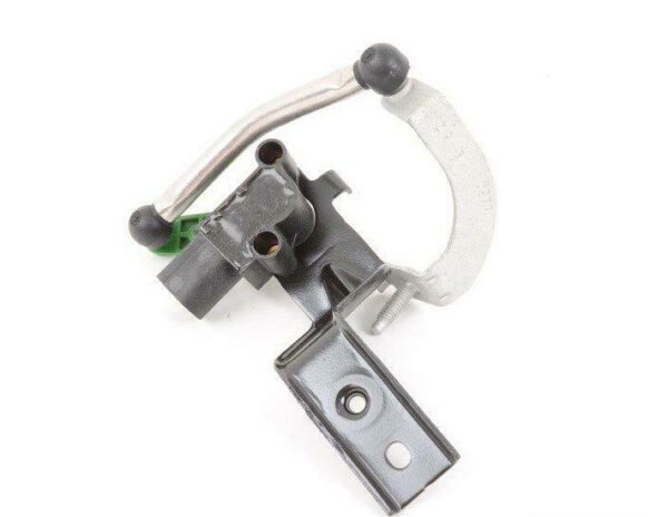 AUDI A3 8V Front Right Level Sensor With Poles 5Q0412522C ORIGINAL - Image 2
