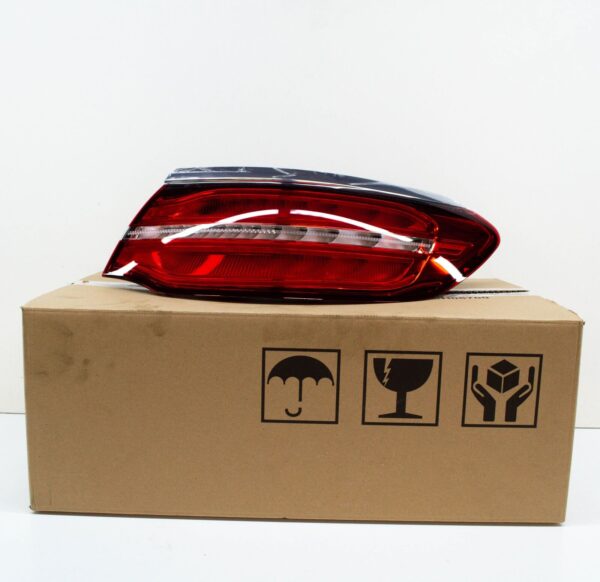 MERCEDES-BENZ GLC X253 Rear Right Side Panel Tail Light A2539063602 ORIGINAL