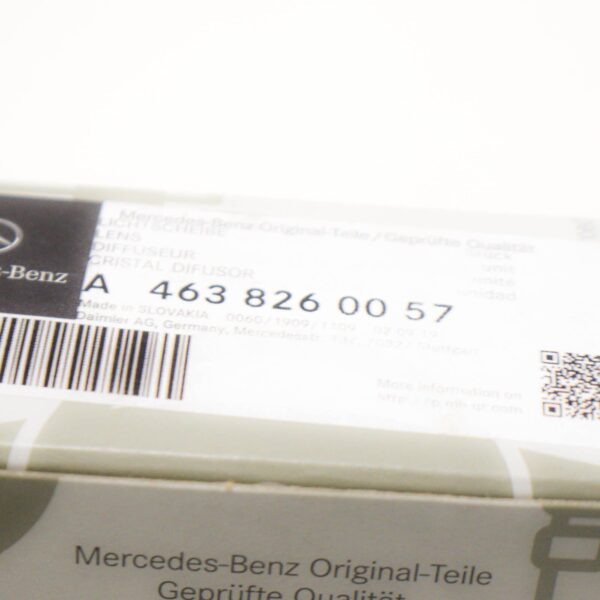 MERCEDES-BENZ G W463 Front Left Fender Turn Signal A4638260057 ORIGINAL - Image 2