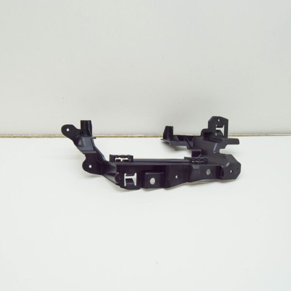 MERCEDES-BENZ GLA X156 Rear Right Exhaust Tip Bracket A1568851614 ORIGINAL - Image 2