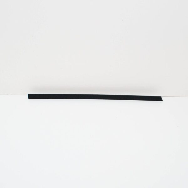 MERCEDES-BENZ C-Class W202 Rear Right Lower Weatherstrip A2026901082 ORIGINAL
