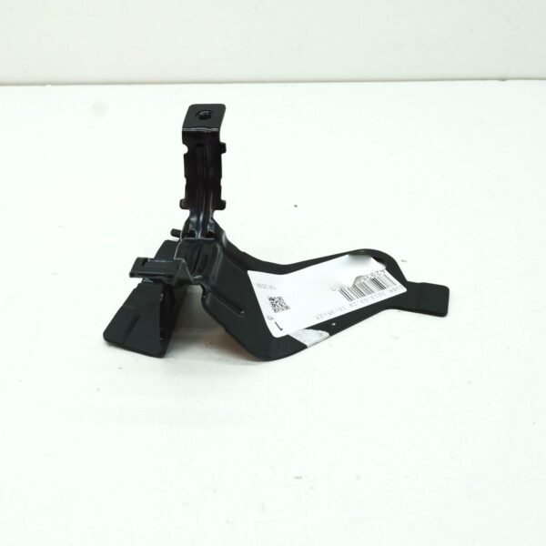 MERCEDES-BENZ EQC Coolant Pump Bracket A2935012000 ORIGINAL - Image 5