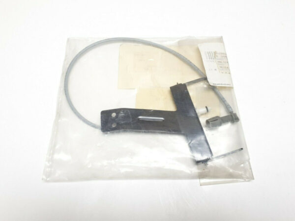 MERCEDES-BENZ C W203 Front Left Seat Valve Bracket A2039100114 ORIGINAL - Image 2