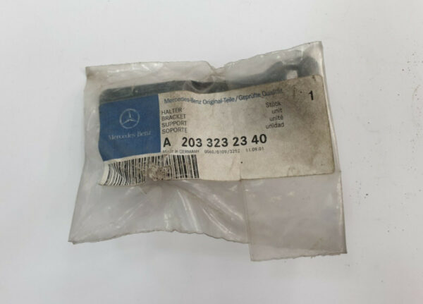 MERCEDES-BENZ C W203 Rear Suspension Line Bracket A2033232340 ORIGINAL