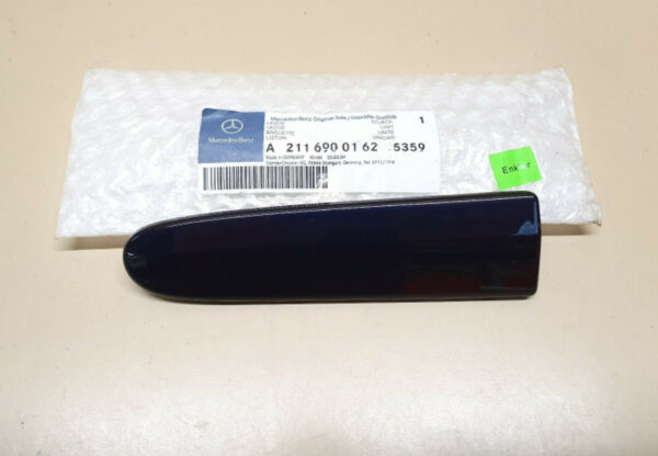 MERCEDES-BENZ E W211 Front Left Fender Molding Strip A21169001625359 ORIGINAL