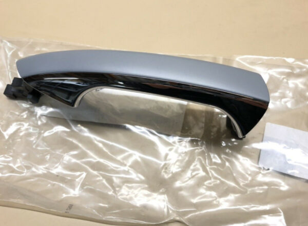 MERCEDES-BENZ SL R231 Front Right Door Outer Handle A20476008709999 ORIGINAL - Image 2