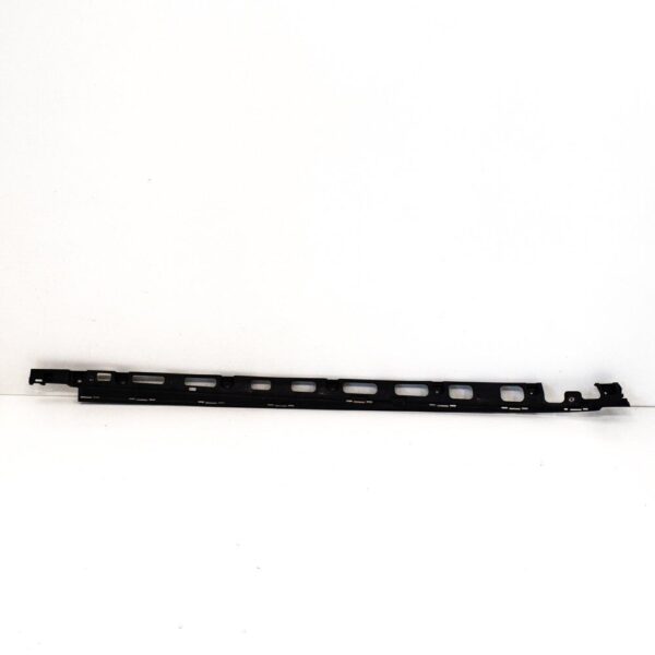 MERCEDES-BENZ GLS Right Side Plastic Sill Bracket X166 A1666980527 ORIGINAL - Image 2