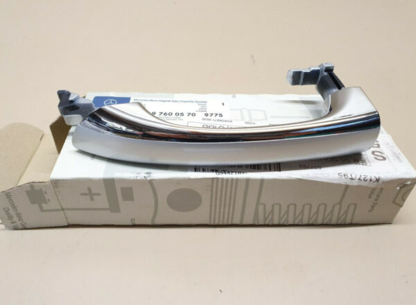 MERCEDES-BENZ CLS C219 Front Left Door Outer Handle A21976005709775 ORIGINAL