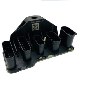 MERCEDES-BENZ S W222 Engine Electricity Distributor A0065454601 ORIGINAL