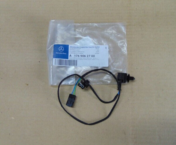 MERCEDES-BENZ CLA C117 Backrest Interior Lamp A1769062700 ORIGINAL