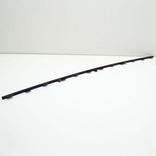 AUDI E-TRON Sportback Front Bumper Center Molding 4KE8077179B9 ORIGINAL - Image 4
