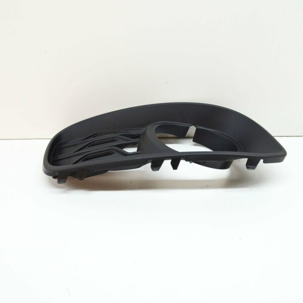 MINI COUNTRYMAN F60 Front Right Fog Light Grille 51117390554 ORIGINAL - Image 4