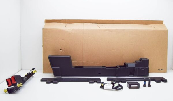 Peugeot 5008 MK2 seat edge finisher kit 1635038880 new original