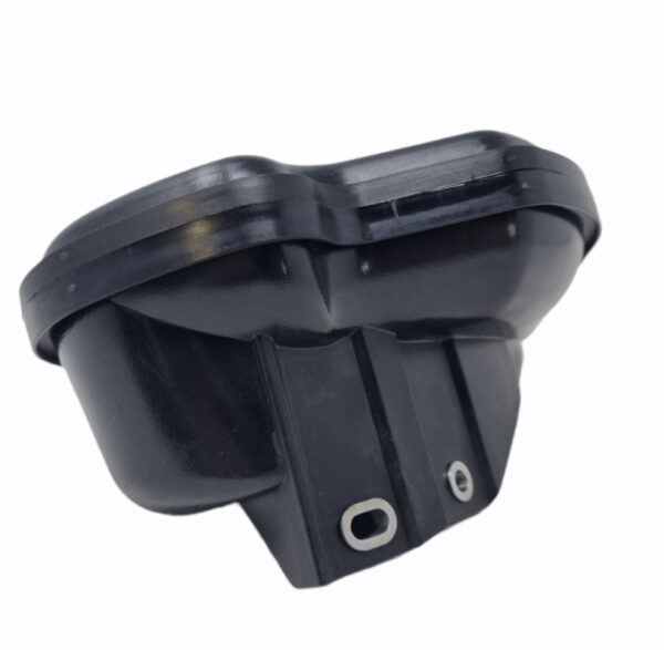AUDI A4 Avant 8E B7 Vacuum Reservoir 8E0131541C ORIGINAL - Image 3