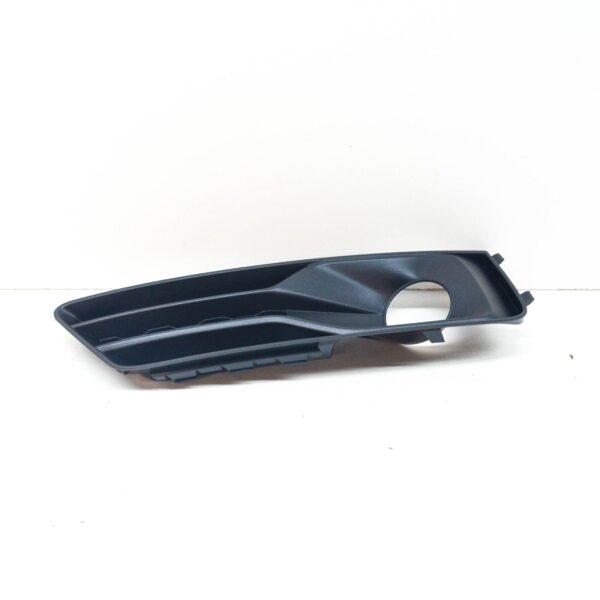 AUDI A4 Avant B9 Front Right Bumper Upper Grille 8W0807682Q9B9 ORIGINAL - Image 4