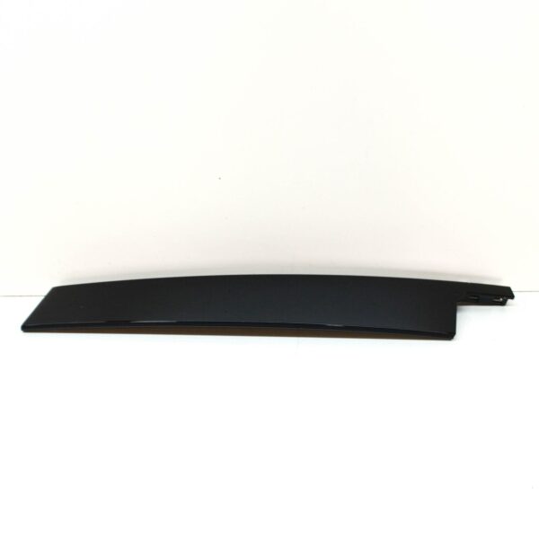 PORSCHE MACAN 95B Front Right B Pillar Trim  95B853318J ORIGINAL - Image 3