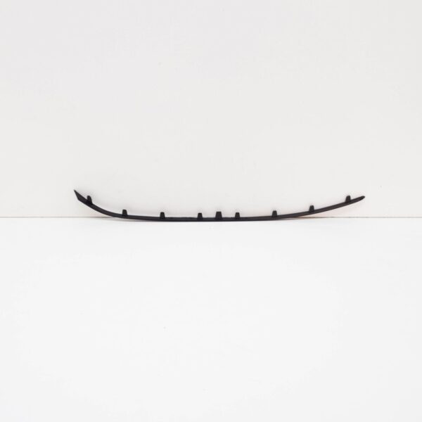 AUDI A3 8V Front Bumper Right Cover Trim 8V5807534 ORIGINAL - Image 2