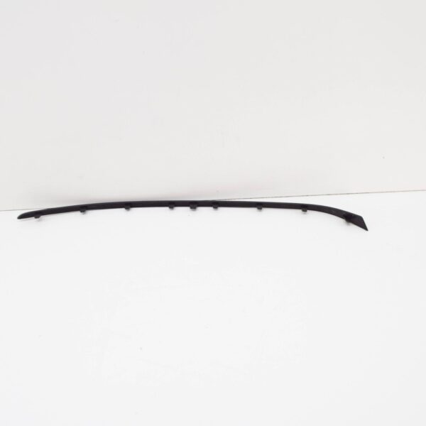 AUDI A3 8V Front Bumper Right Cover Trim 8V5807534 ORIGINAL - Image 3