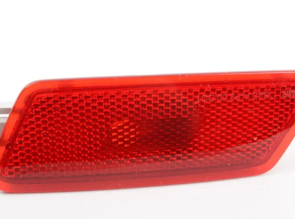 AUDI A7 Sportback 4G Rear Left Side Marker Light 4G8945127 ORIGINAL - Image 3