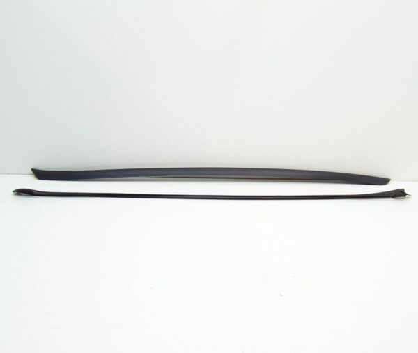 VOLVO XC60 MK1 Exterior A-Pillar Left Trim Moulding 39803231 ORIGINAL