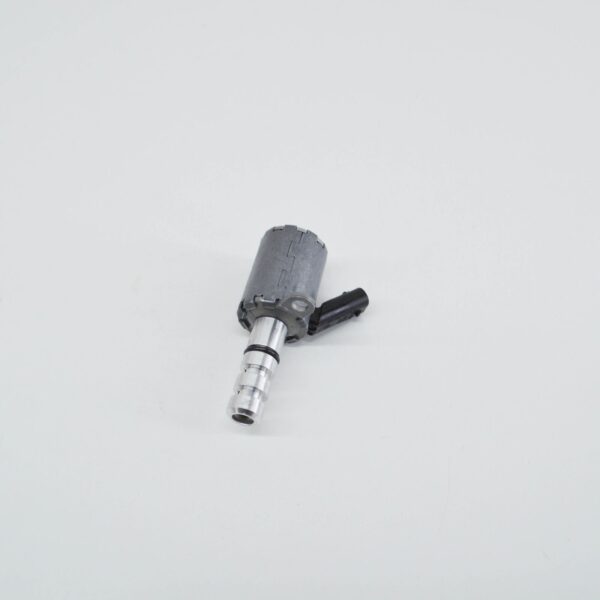 AUDI A3 Sportback 8V Engine Oil Pump Operating Valve  04L906455B ORIGINAL - Image 3