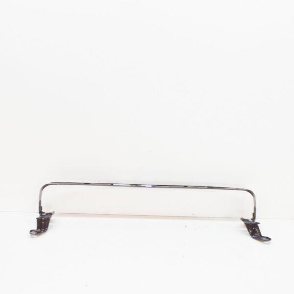 VOLVO V50 Radiator Lower Support Bracket 30792611 ORIGINAL - Image 3