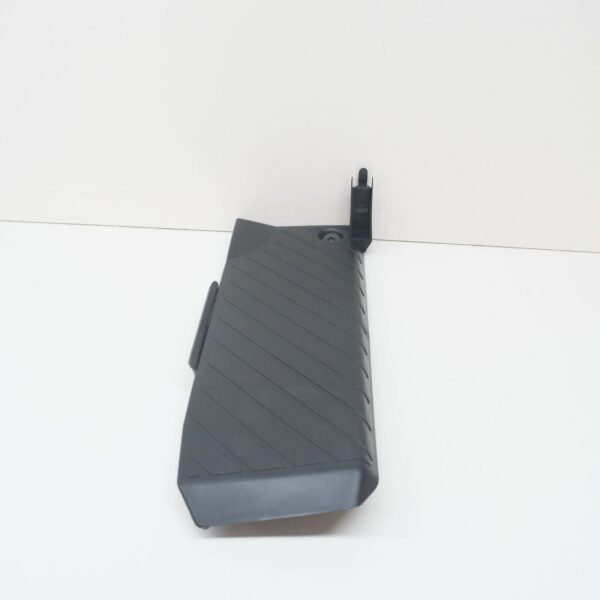 AUDI A3 Cabrio 8P7 Footrest Soul Cover 8P18647774PK ORIGINAL - Image 4