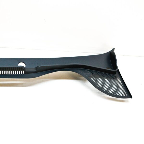 Volkswagen Polo 6R Front Wiper Cover Cowl 6R1819415C 9B9  GENUINE NEW - Image 5