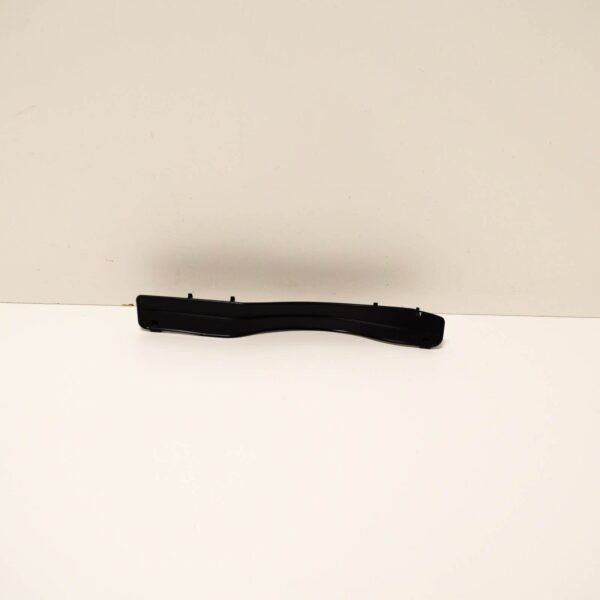 VOLKSWAGEN GOLF MK7 Rear Air Intake Trim 5Q0129849 ORIGINAL - Image 4
