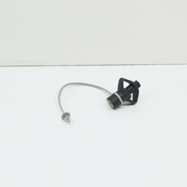 Volkswagen POLO MK4 9N Tail Light Wing Nut 6Q0945300 ORIGINAL - Image 5