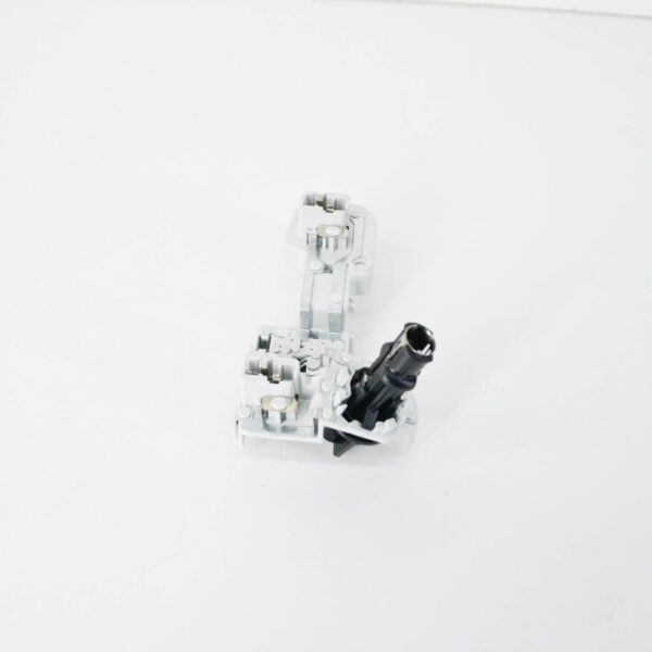 VW GOLF MK7 Rear Left Bulb Holder 5G9945259 ORIGINAL - Image 2