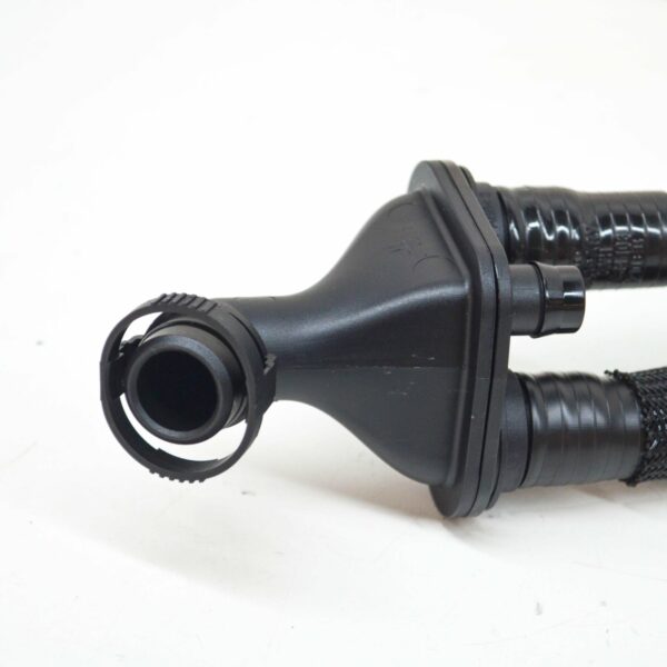 AUDI A4 B9 Engine Vent Pipe Hose 06M103210EB ORIGINAL - Image 5