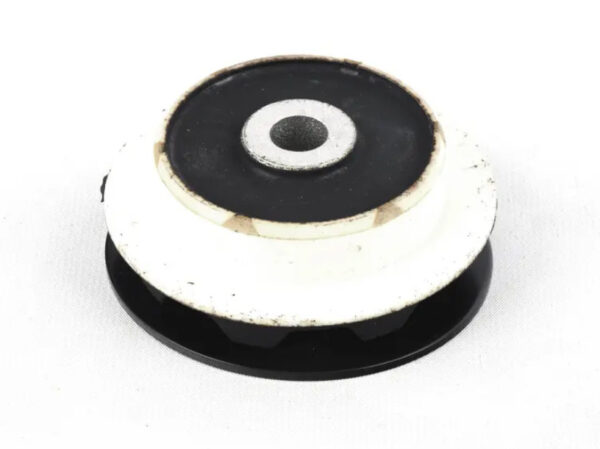 AUDI Q3 Quattro 8U Rear Upper Differential Rubber Bush 3C0599437D ORIGINAL