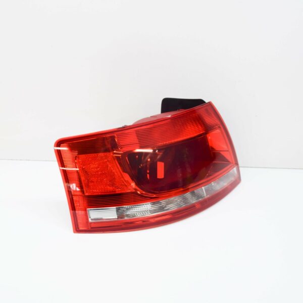 AUDI A4 Convertible B7 Rear Left Tail Light RHD 8H0945095D ORIGINAL - Image 2
