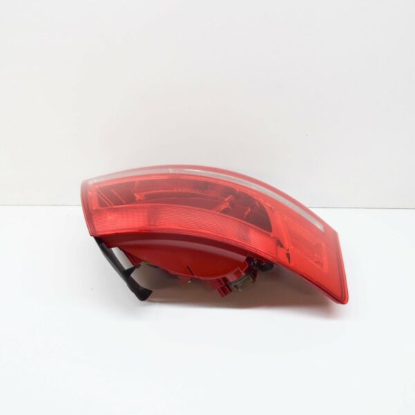 AUDI A4 Convertible B7 Rear Left Tail Light RHD 8H0945095D ORIGINAL - Image 4