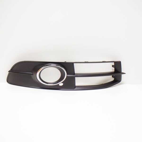 AUDI A6 C6 Right Fog Light Grille 4F0807682Q01C ORIGINAL 2010 - Image 4