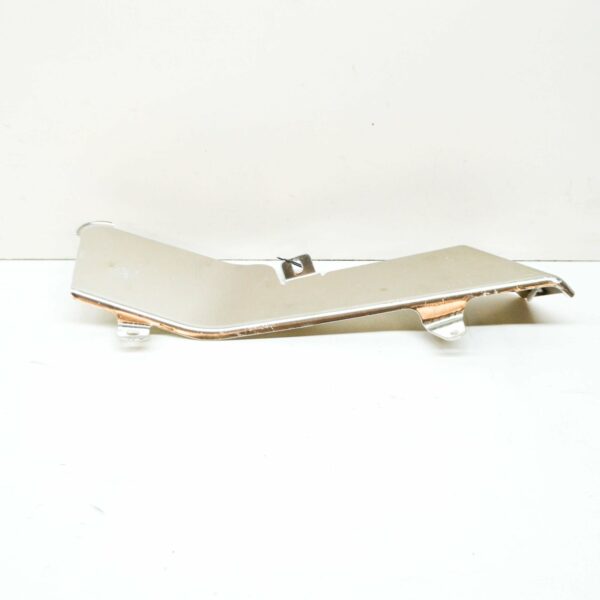 AUDI A4 B9 Fuel Line Plate Cover 8W0201192D ORIGINAL - Image 4