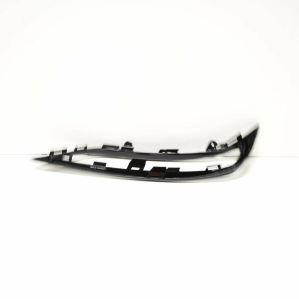 AUDI A8 4N D5 Rear Bumper Right Lower Trim 4N0807834CT94 ORIGINAL - Image 3
