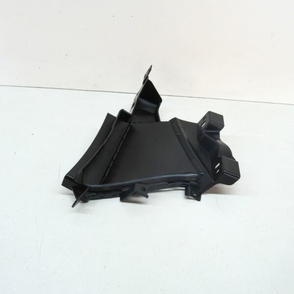 AUDI A6 C8 Front Bumper Right Air Guide 4K0121764 ORIGINAL - Image 4